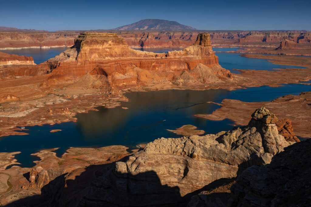 Things to Do in Lake Powell AZ: An Ultimate Adventure Guide